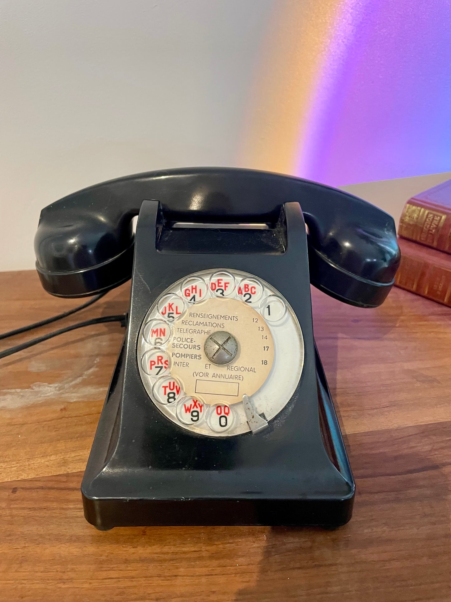 Téléphone vintage Bakélite noir