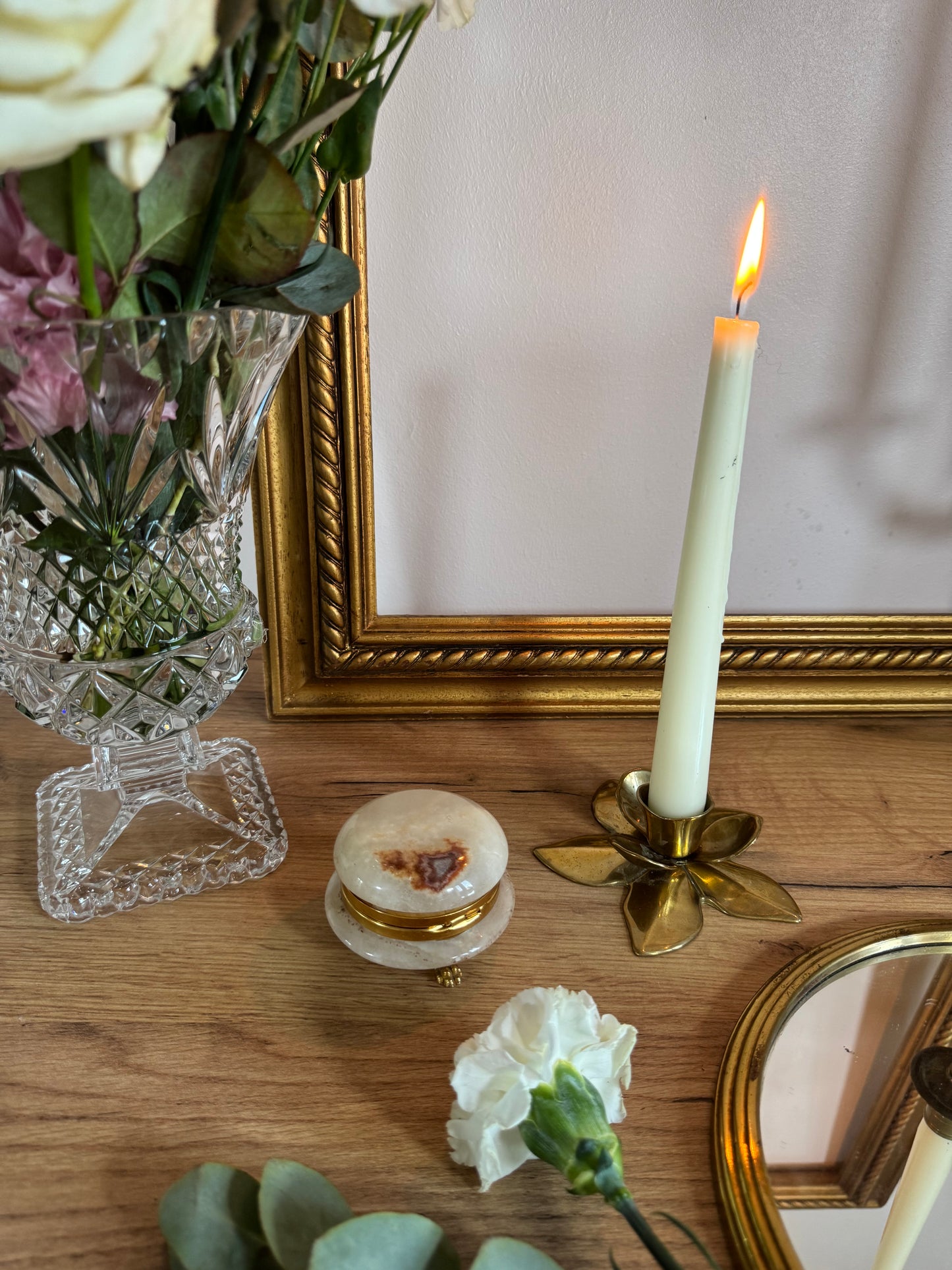 Boîte tripode laiton onyx