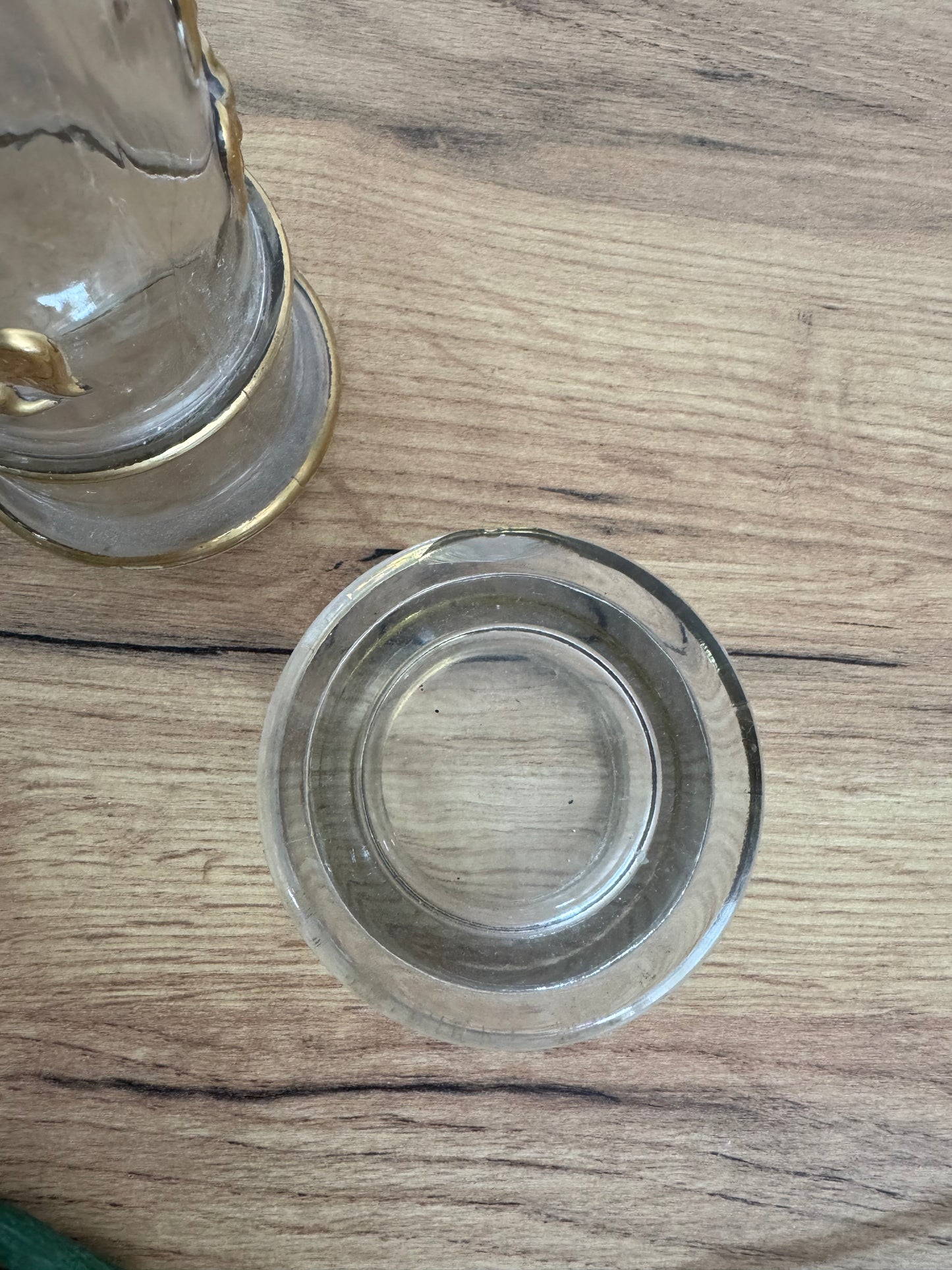 Rare carafe vintage aigles