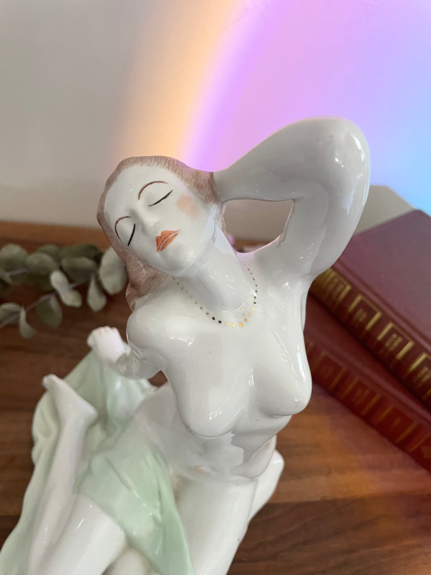 Sculpture vintage dame nue porcelaine Aquincum Hongroise