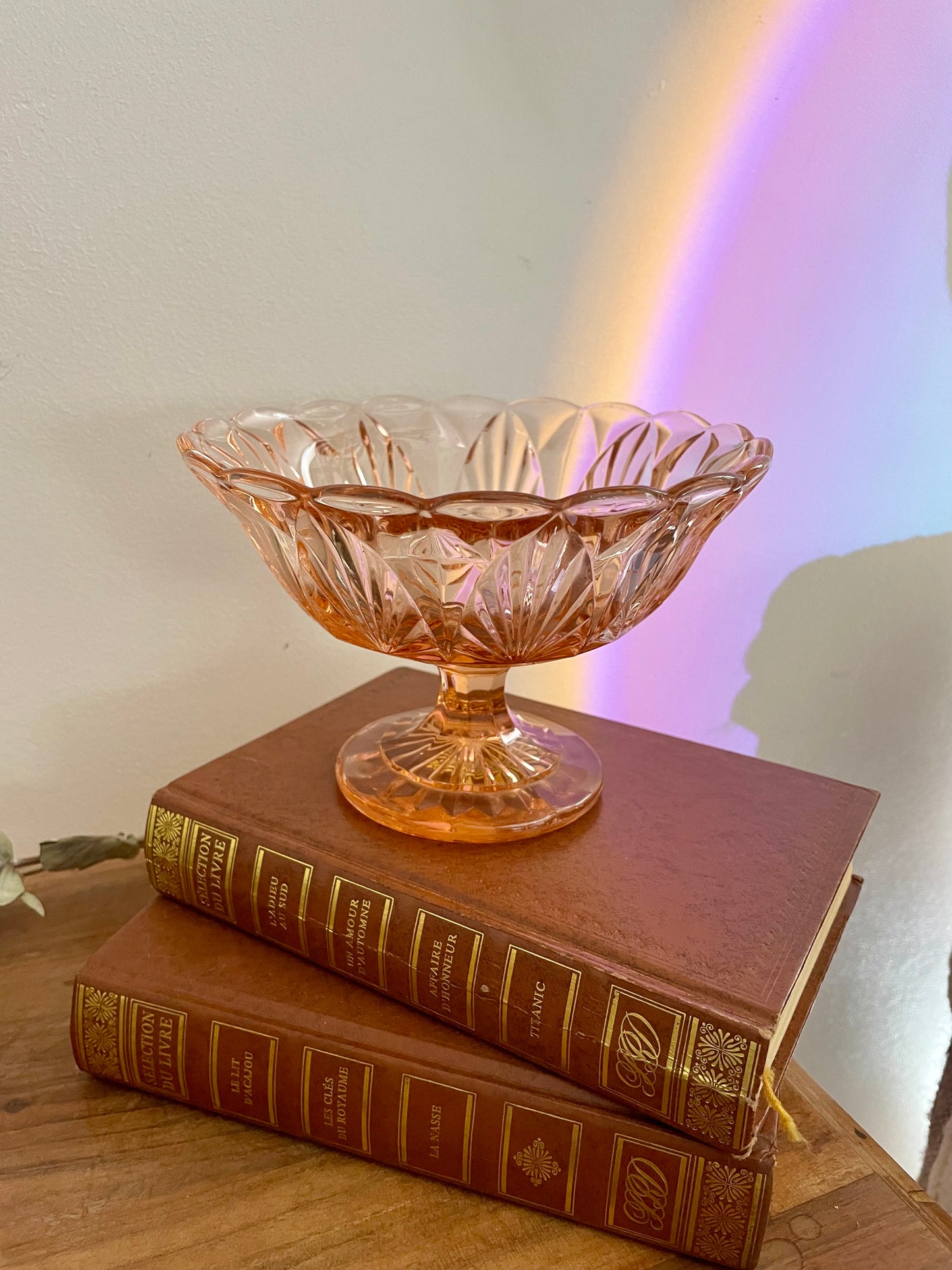 Bonbonnière et coupe sur pied rose