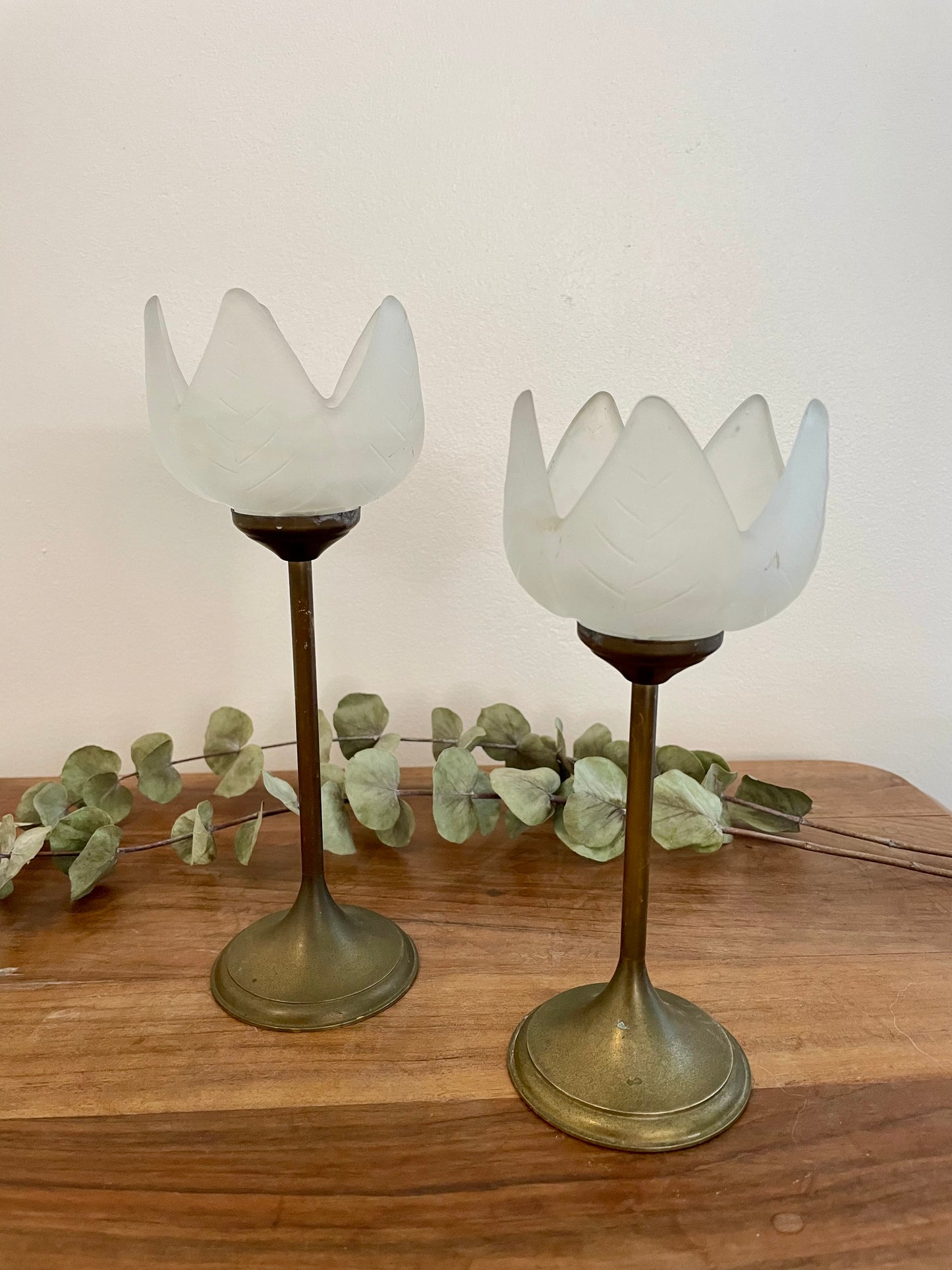 Bougeoirs, photophores verre laiton en forme de tulipe