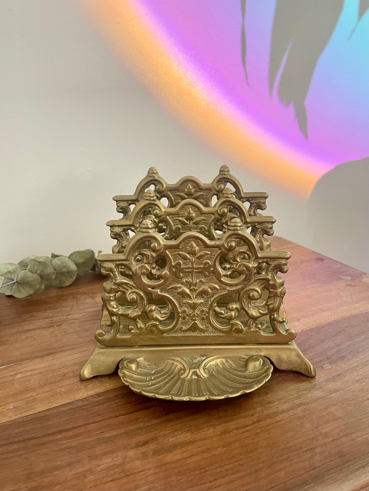 Porte courrier en bronze ancien
