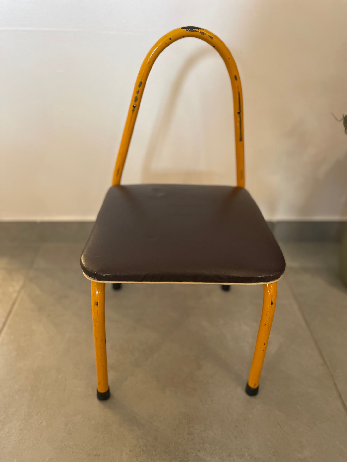 Chaise pour enfant vintage
