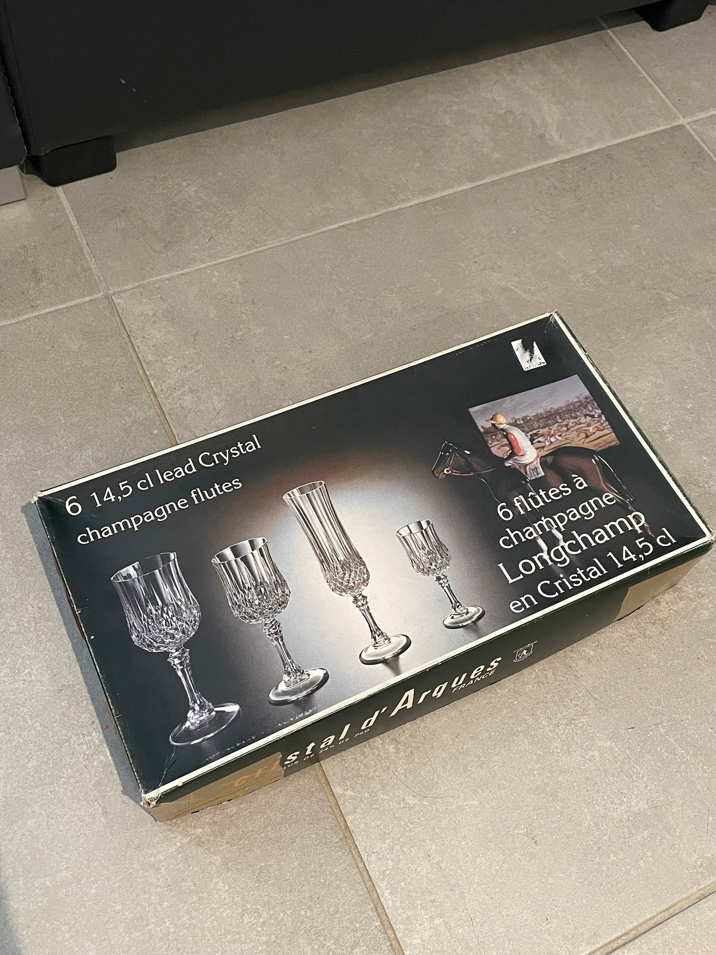 Lot 6 flûtes à champagne en cristal vintage