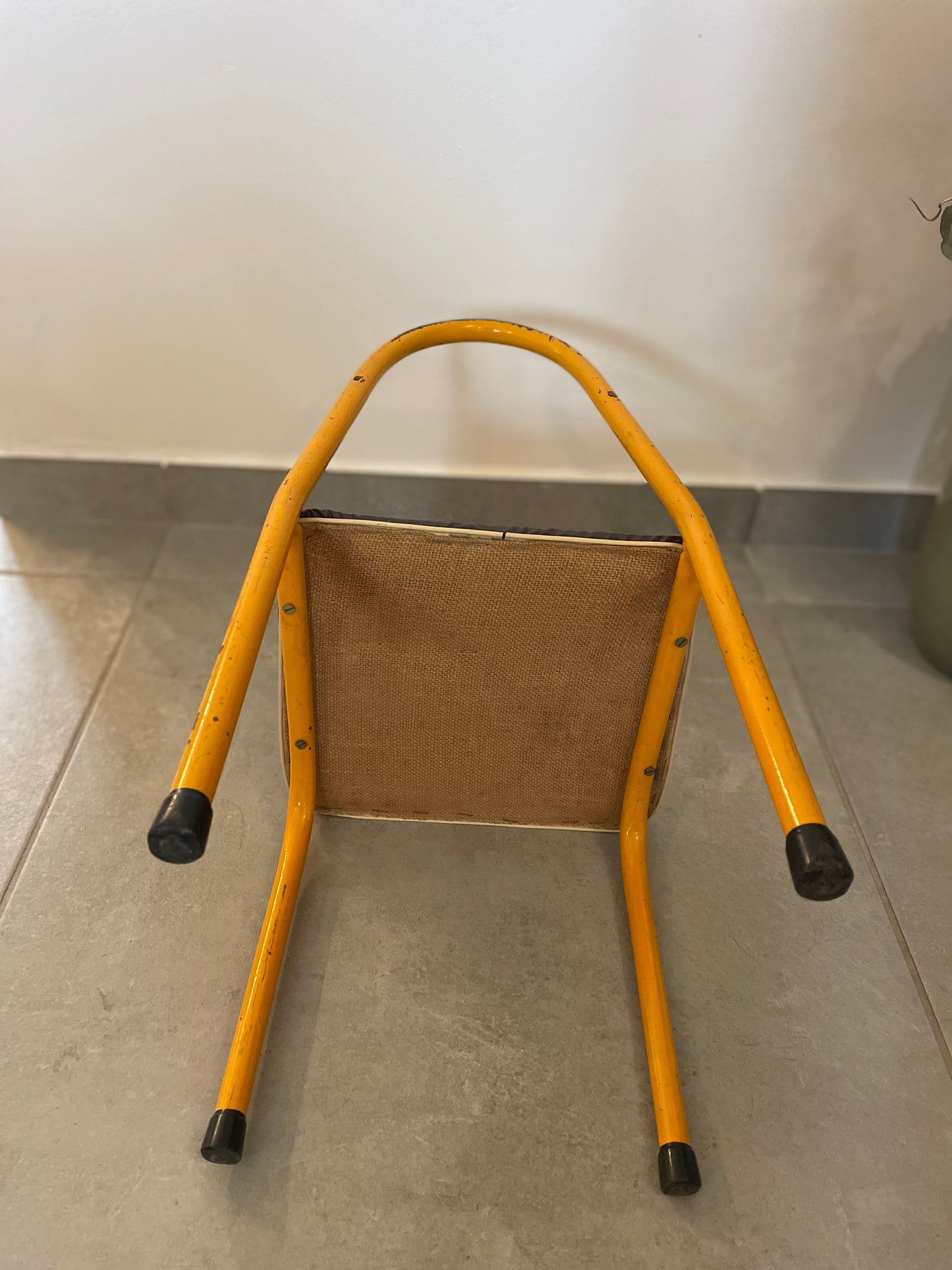 Chaise pour enfant vintage