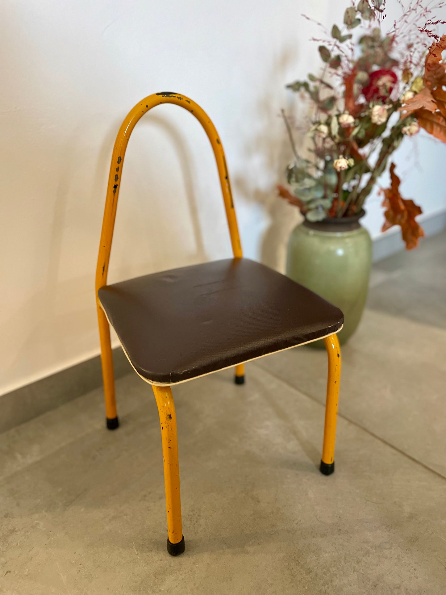Chaise pour enfant vintage