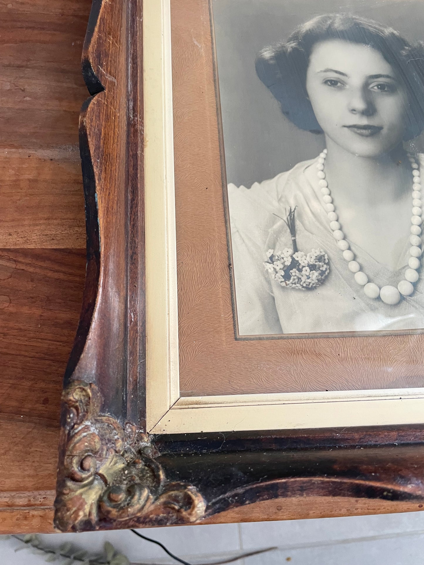 Portrait dans son cadre en bois vintage