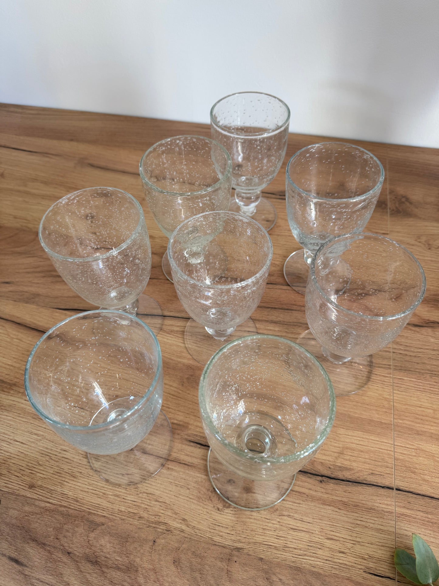 Ensemble verres att. Biot