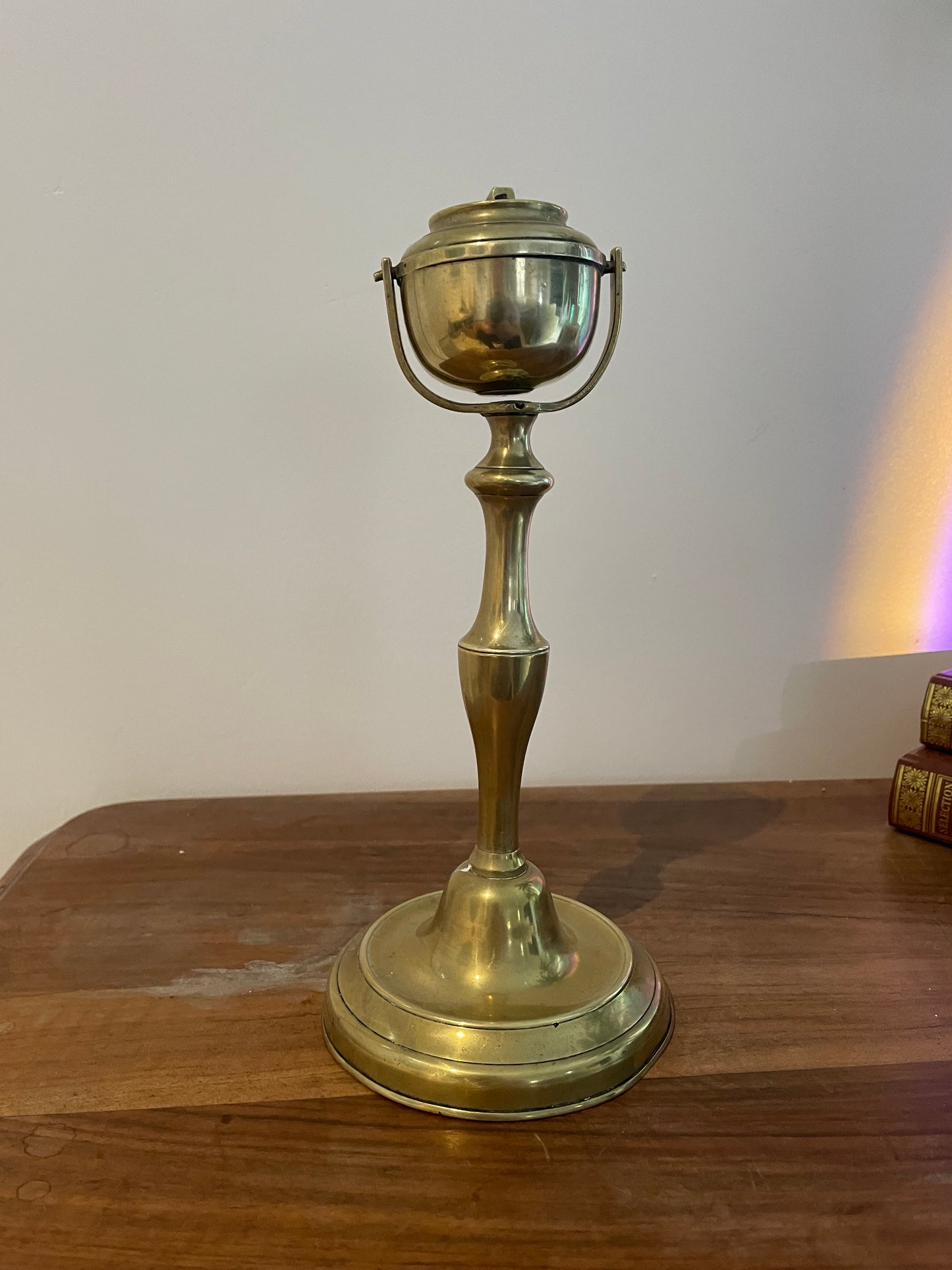 Lampe à huile de marin vintage