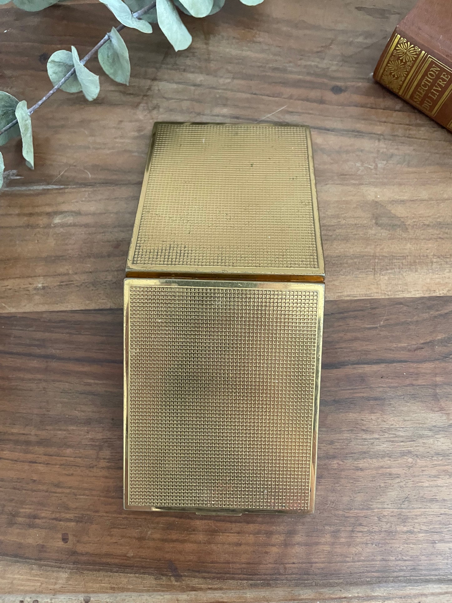Etui à cigarettes doré vintage