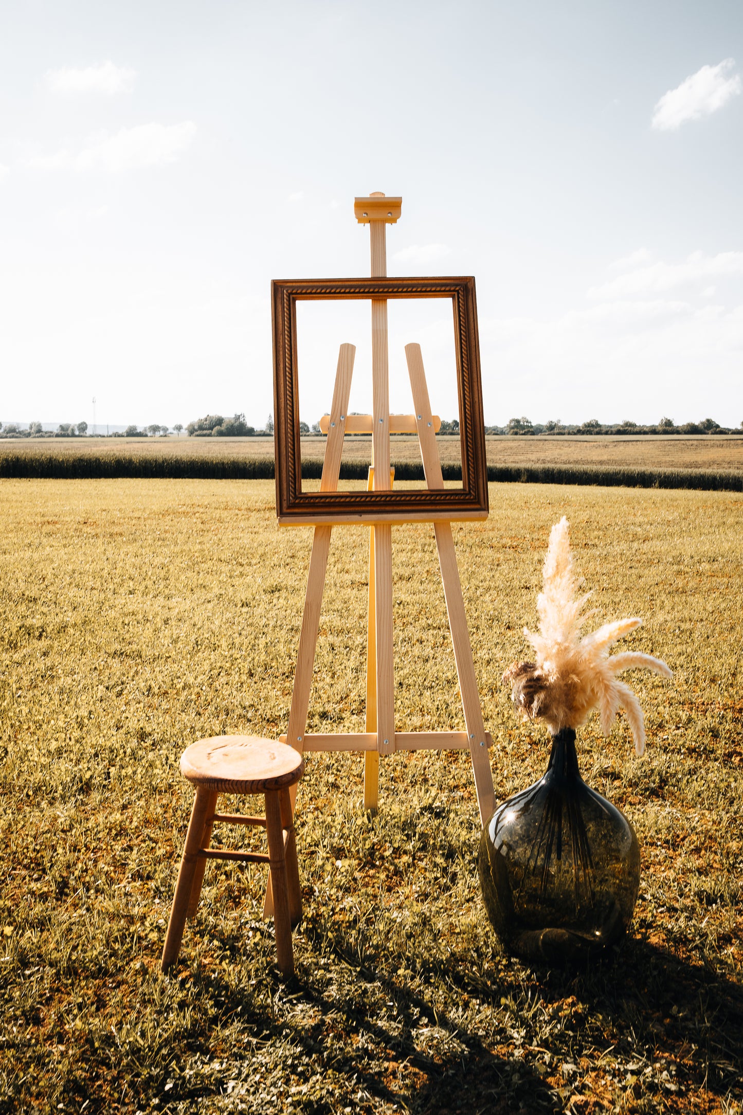 Chevalet avec son cadre à moulure vintage