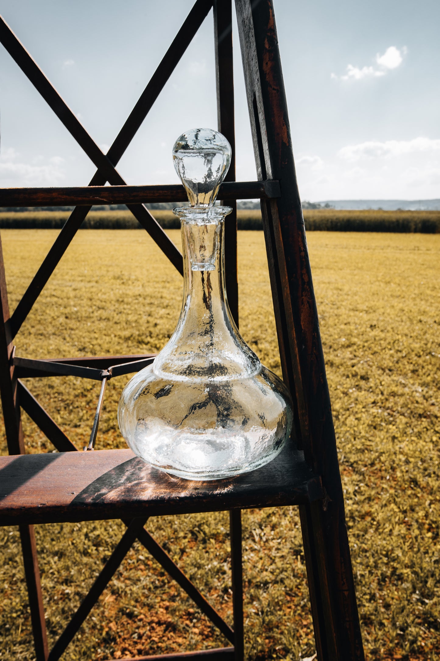 Lot de 7 jolies carafe vintage en verre