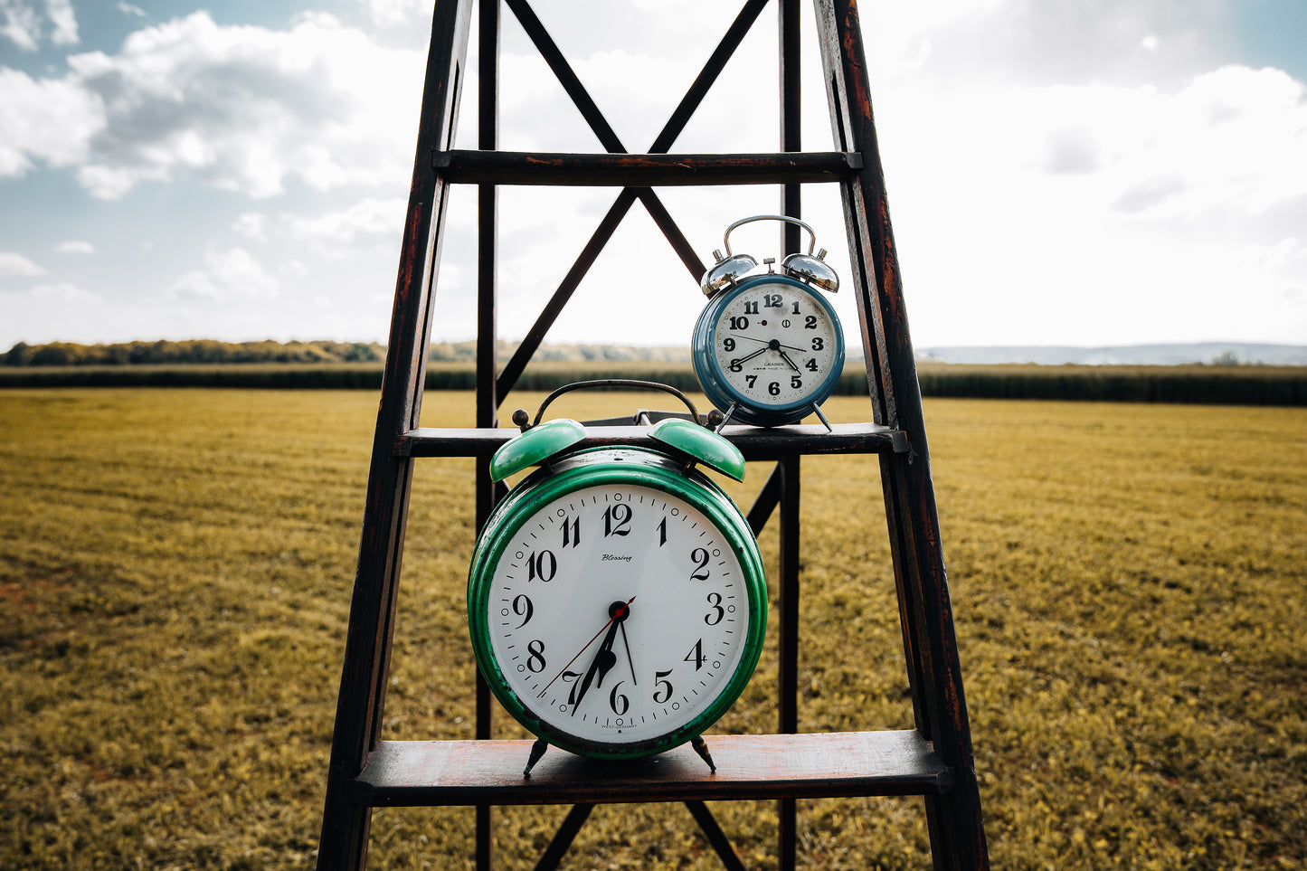 Lot de 2 reveils vintage