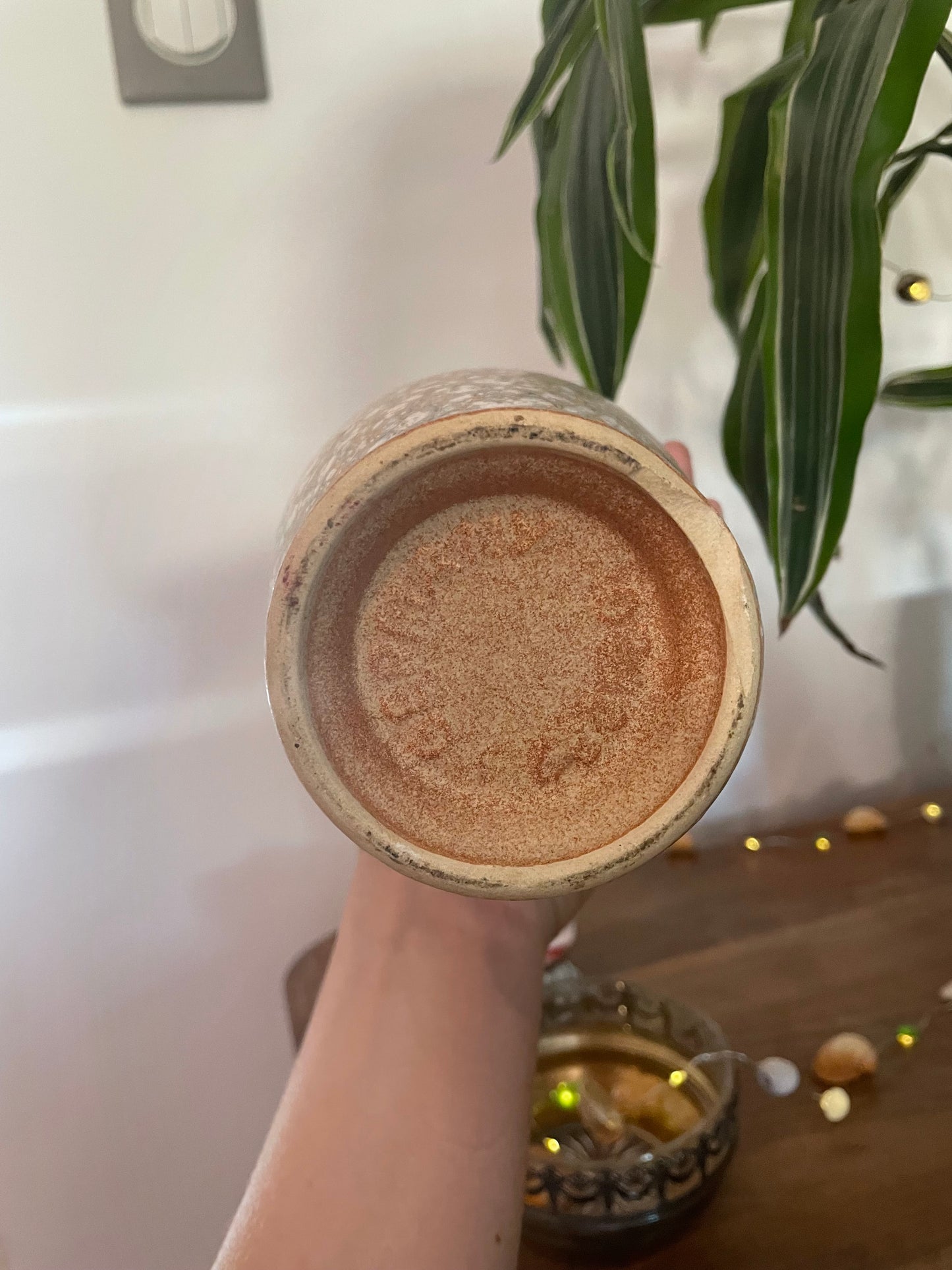 Vase en céramique tâcheté