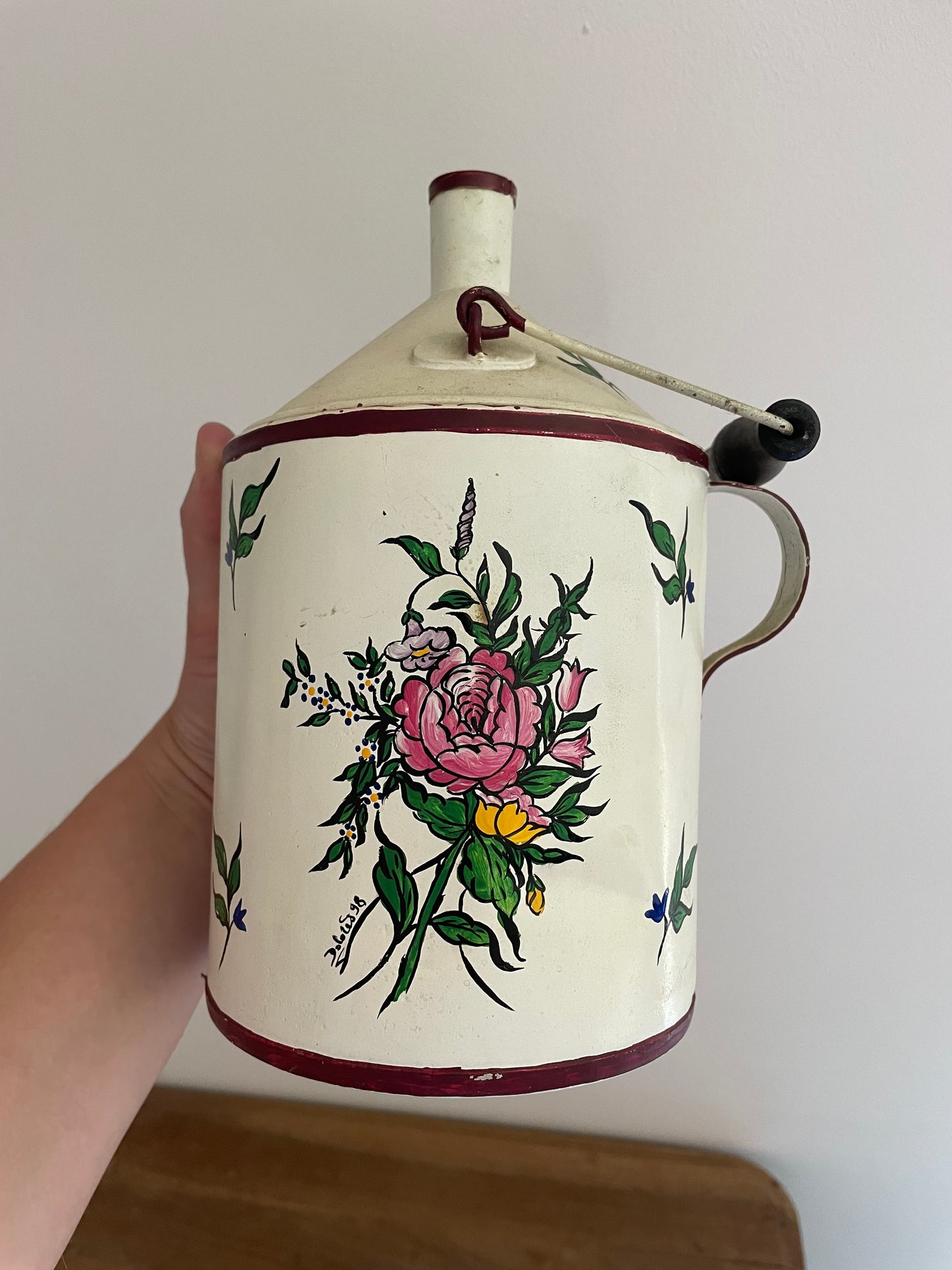 Décoration vintage peint à la main façon Luneville