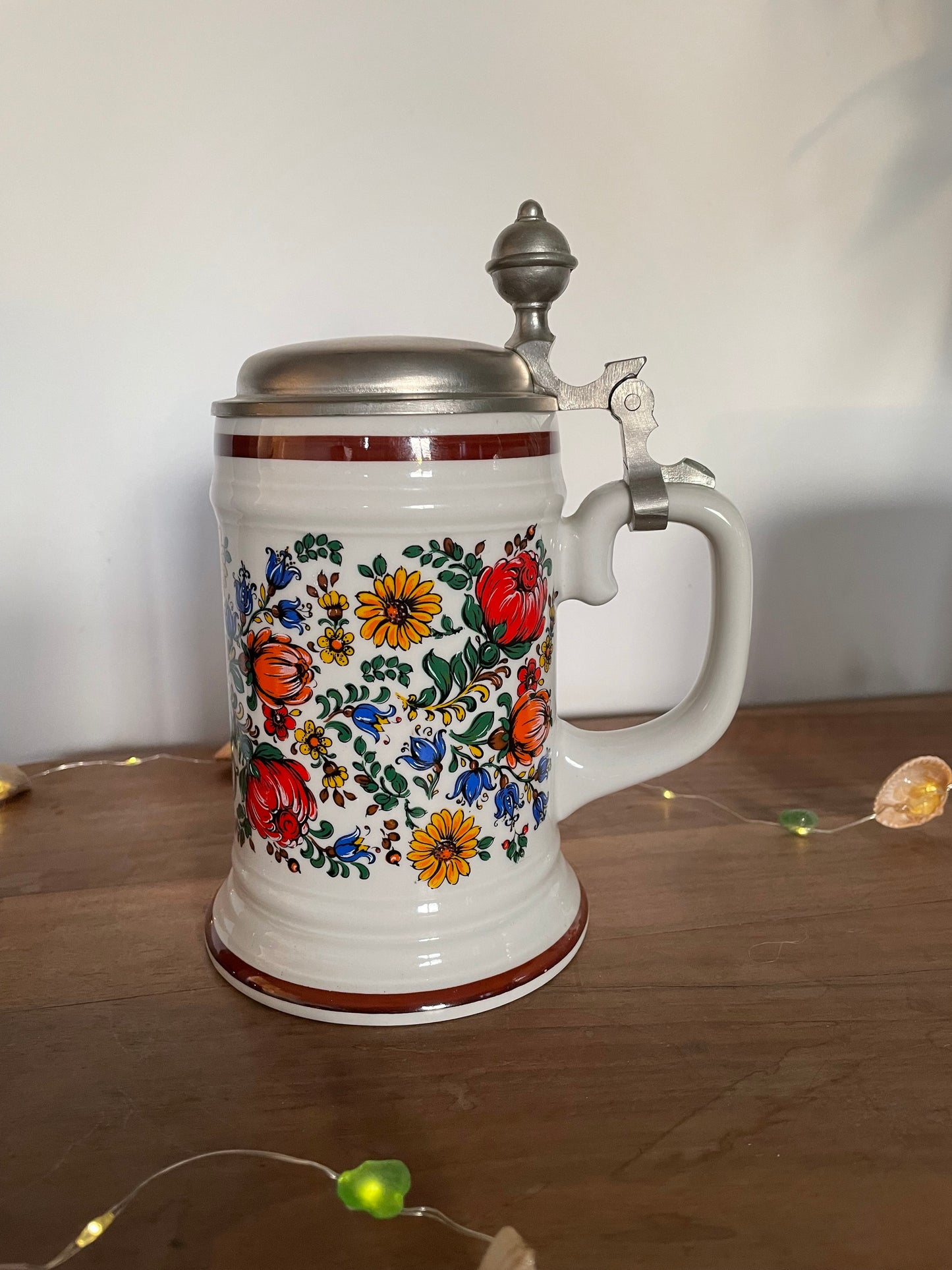 Chope à bière Allemande en porcelaine