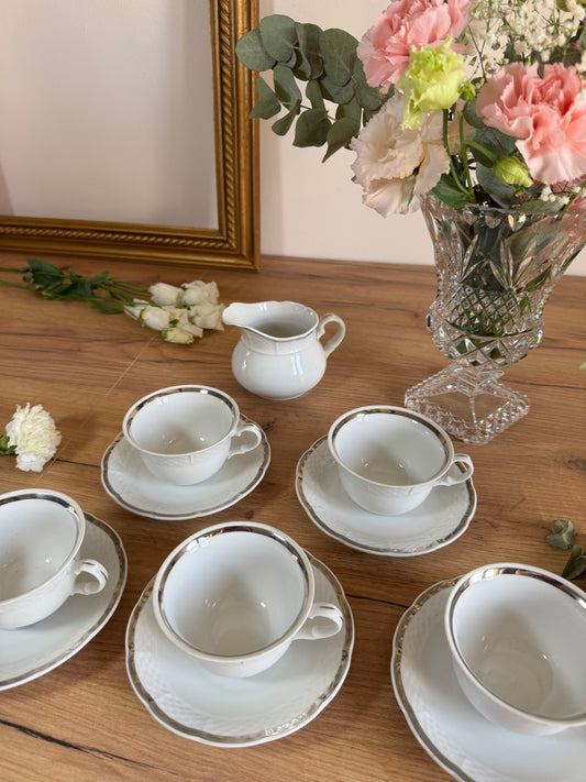 Service à café Thun en porcelaine fait en Tchécoslovaquie