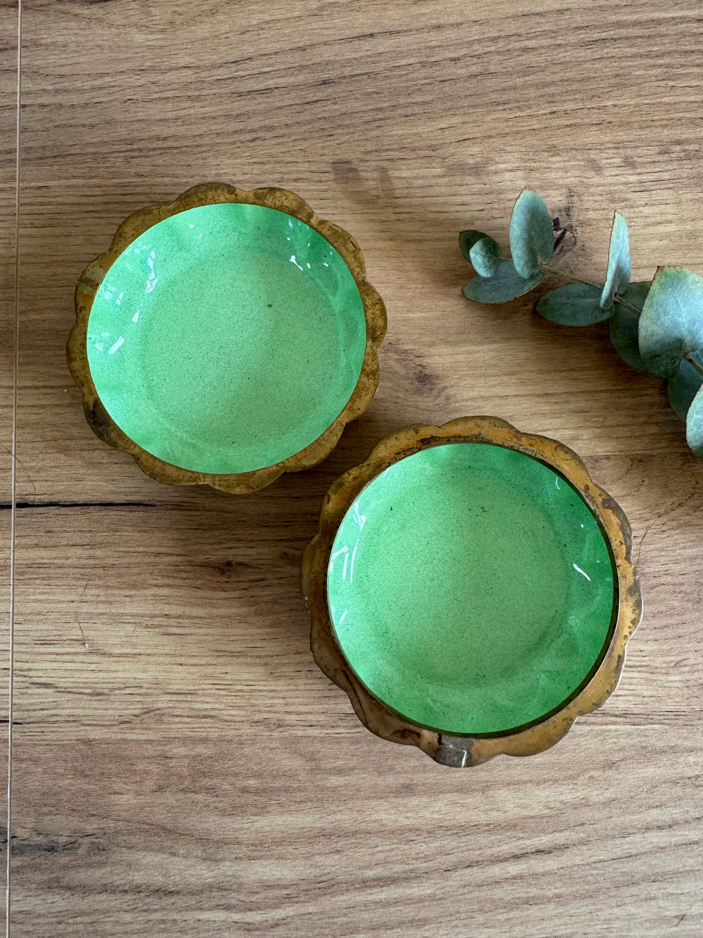 Boîte émaillée ancienne