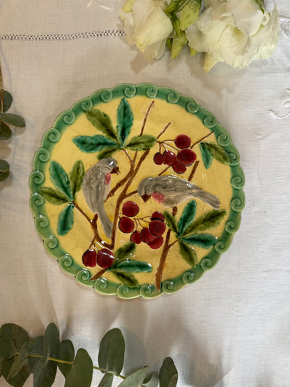 Assiette barbotine oiseaux vintage