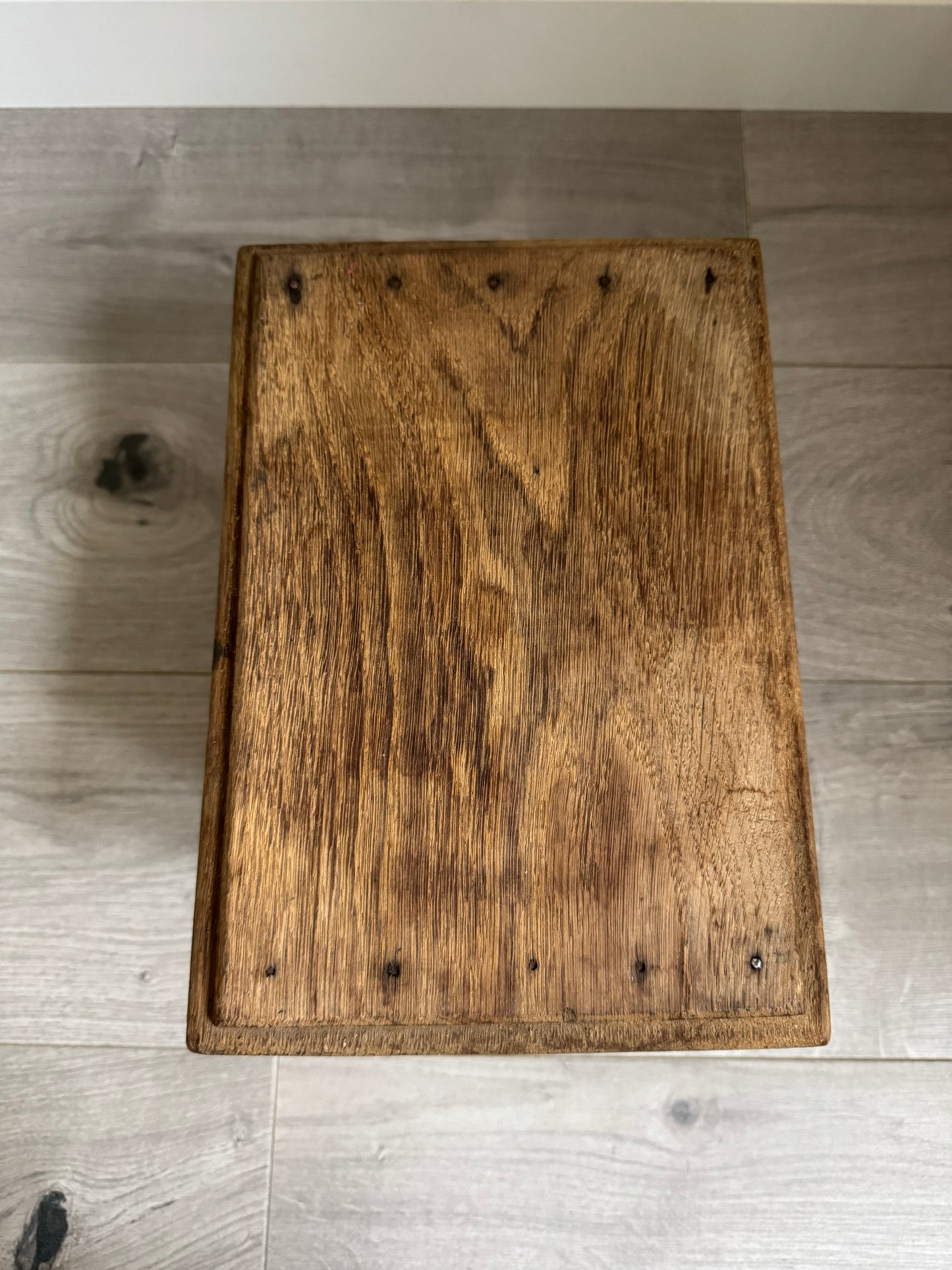 Tabouret en bois brut vintage