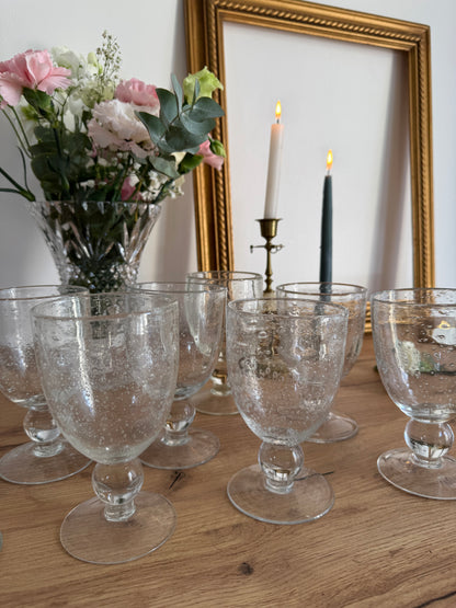 Ensemble verres att. Biot