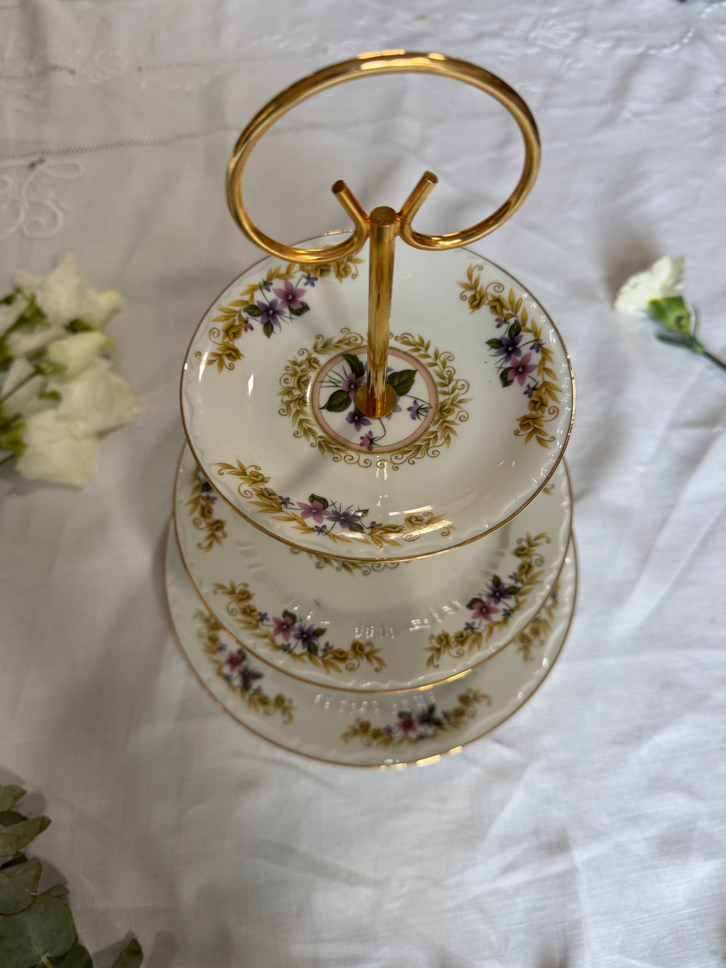 Serviteur présentoir en porcelaine