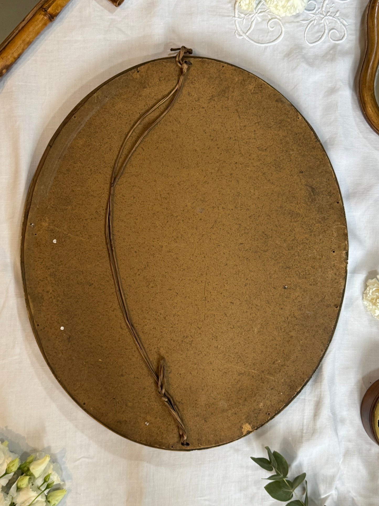Miroir vintage doré en bois