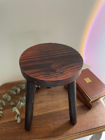 Tripode/tabouret en bois rustique