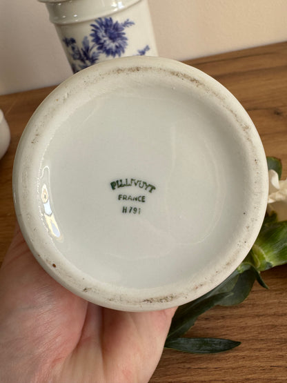 Lot deux pots en porcelaine vintage