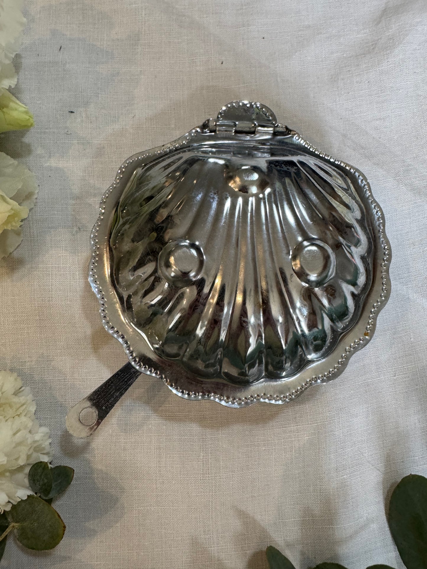 Beurrier en forme de coquillage vintage