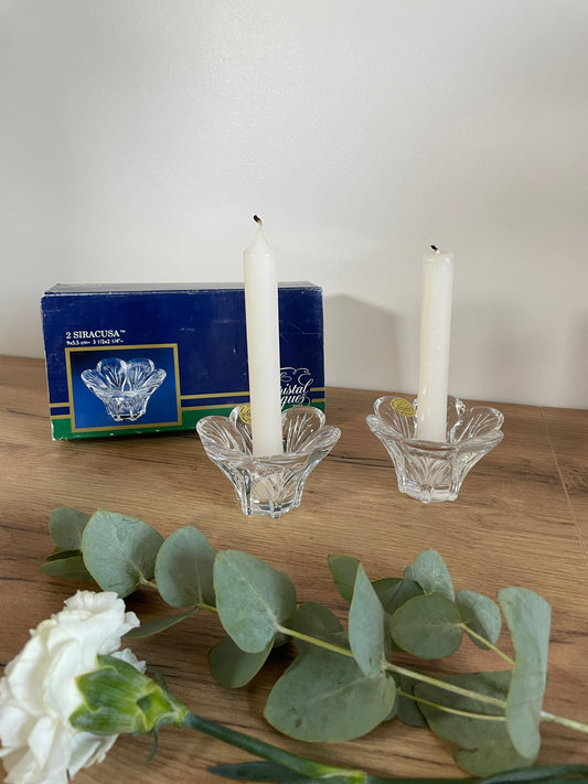 Lot bougeoirs fleurs cristal