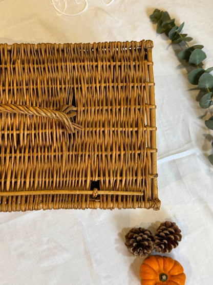 Ancien panier de transport en osier