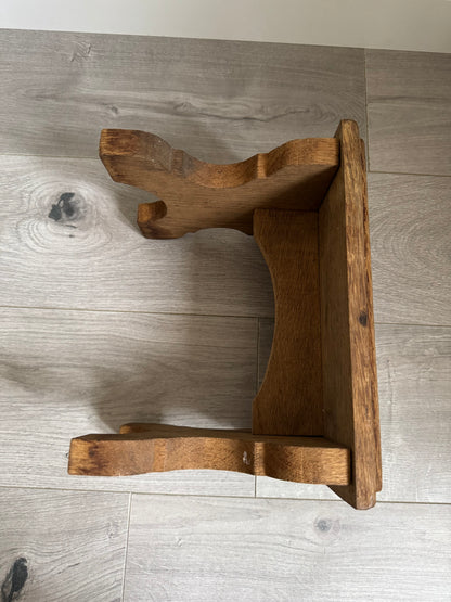 Tabouret en bois brut vintage