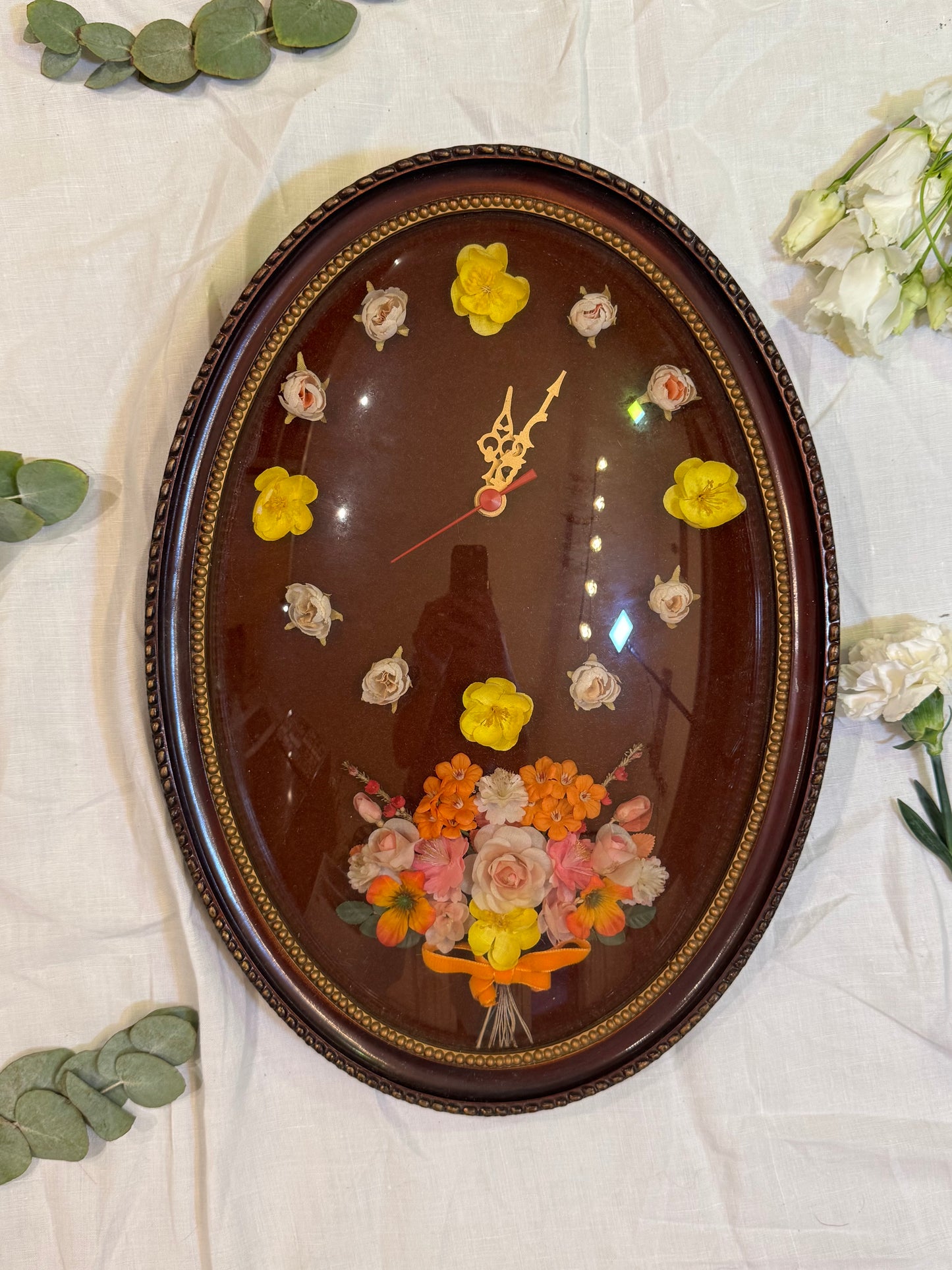 Horloge vintage bombé fleurs