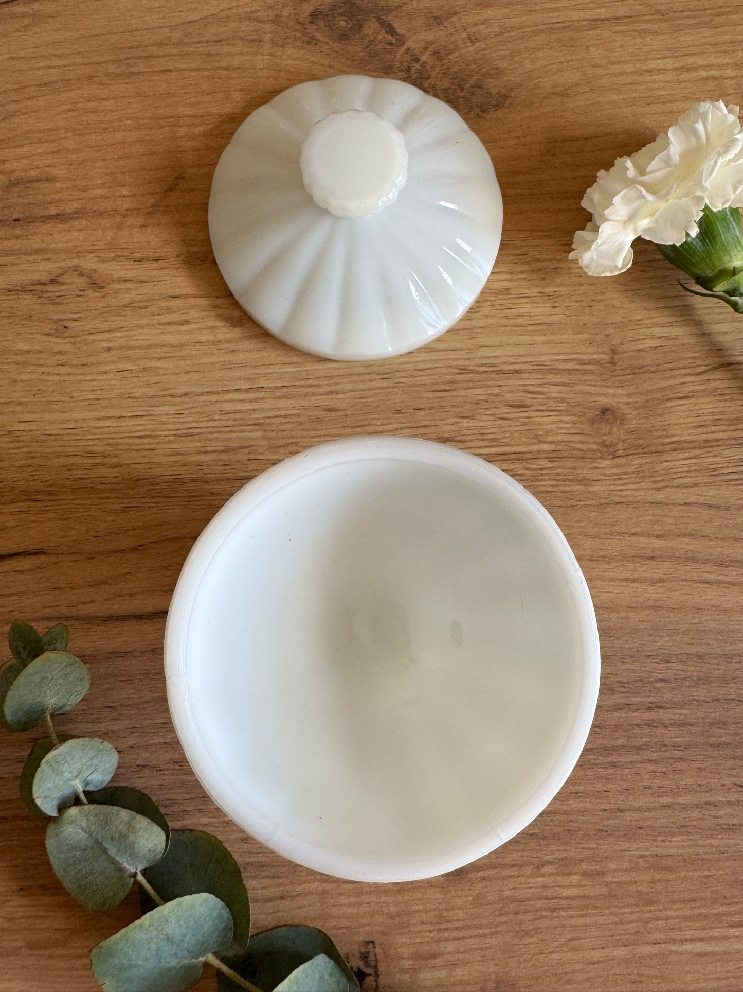 Boîte opaline vintage