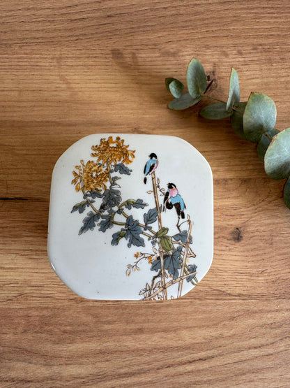 Boîte Corée oiseau