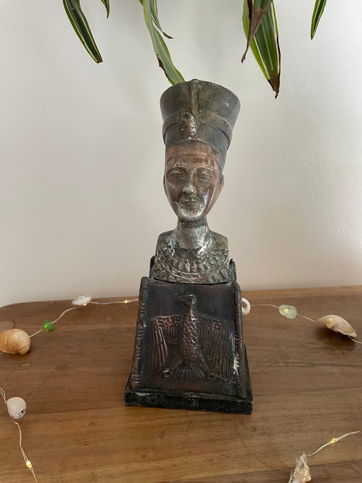 Buste de Néfertiti ancien