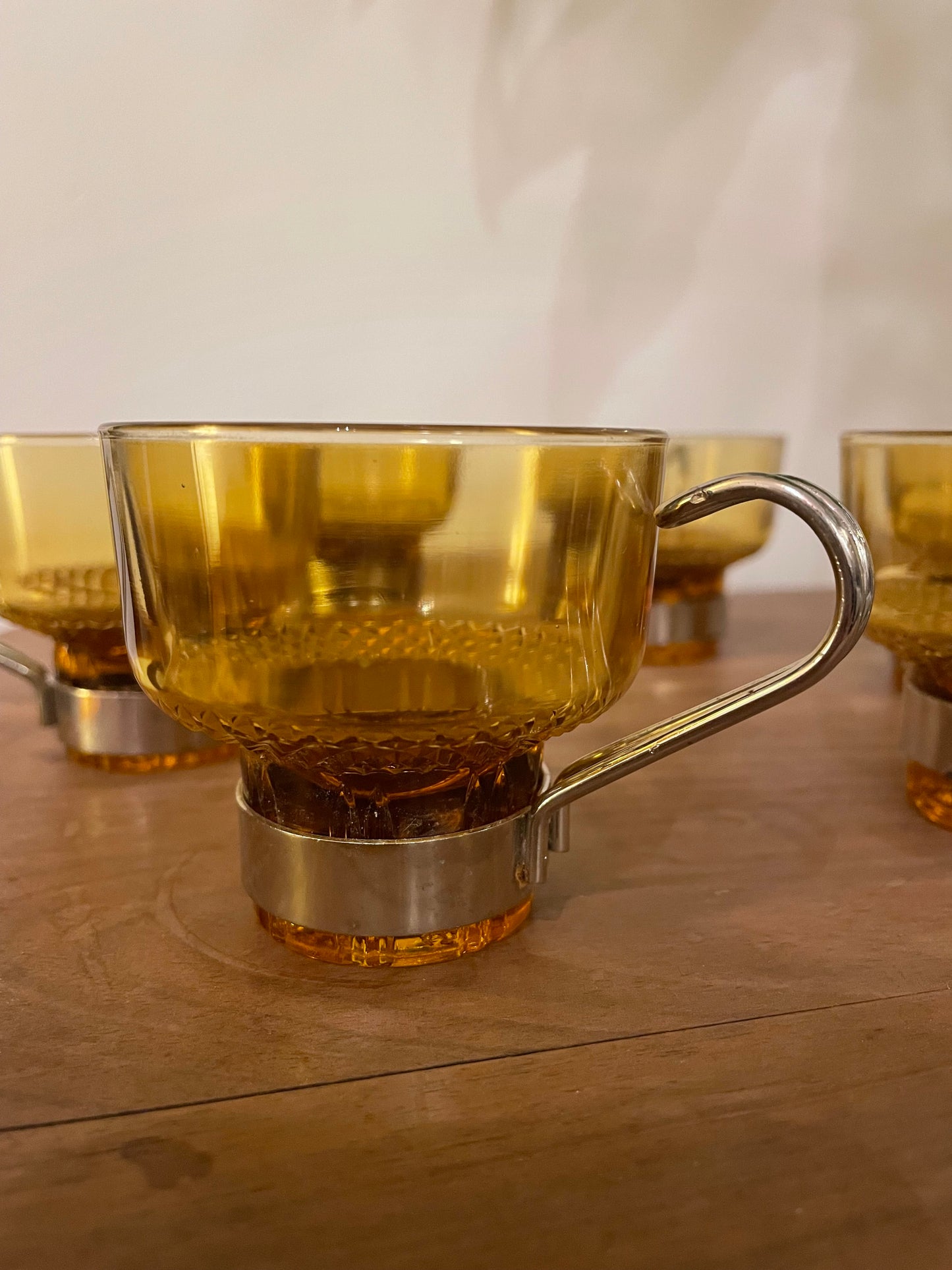 Tasses en verre avec cuillères x6