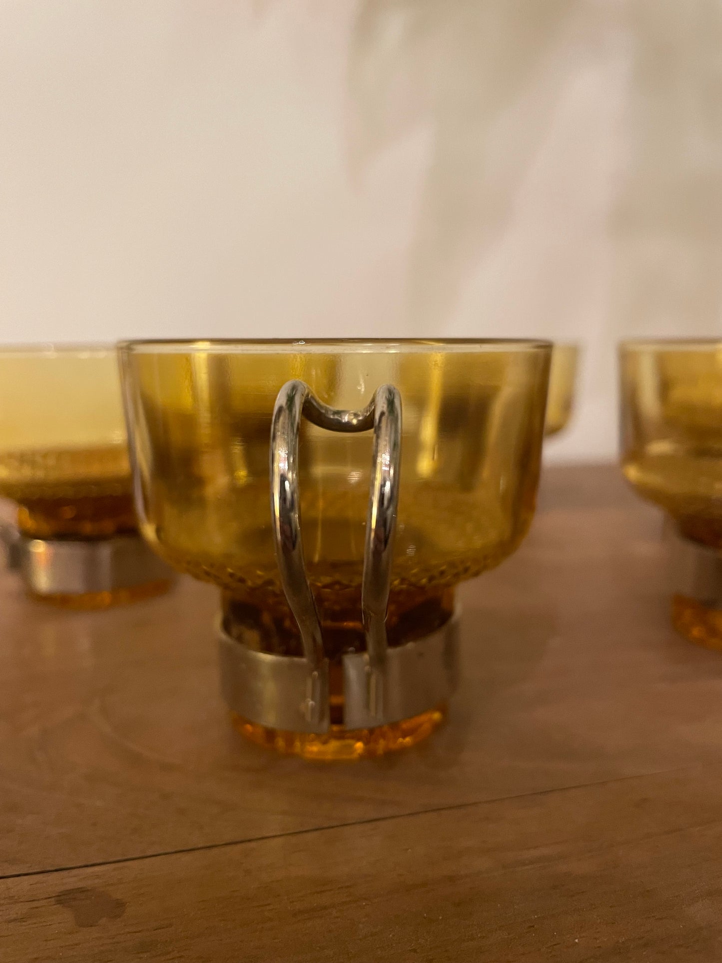 Tasses en verre avec cuillères x6