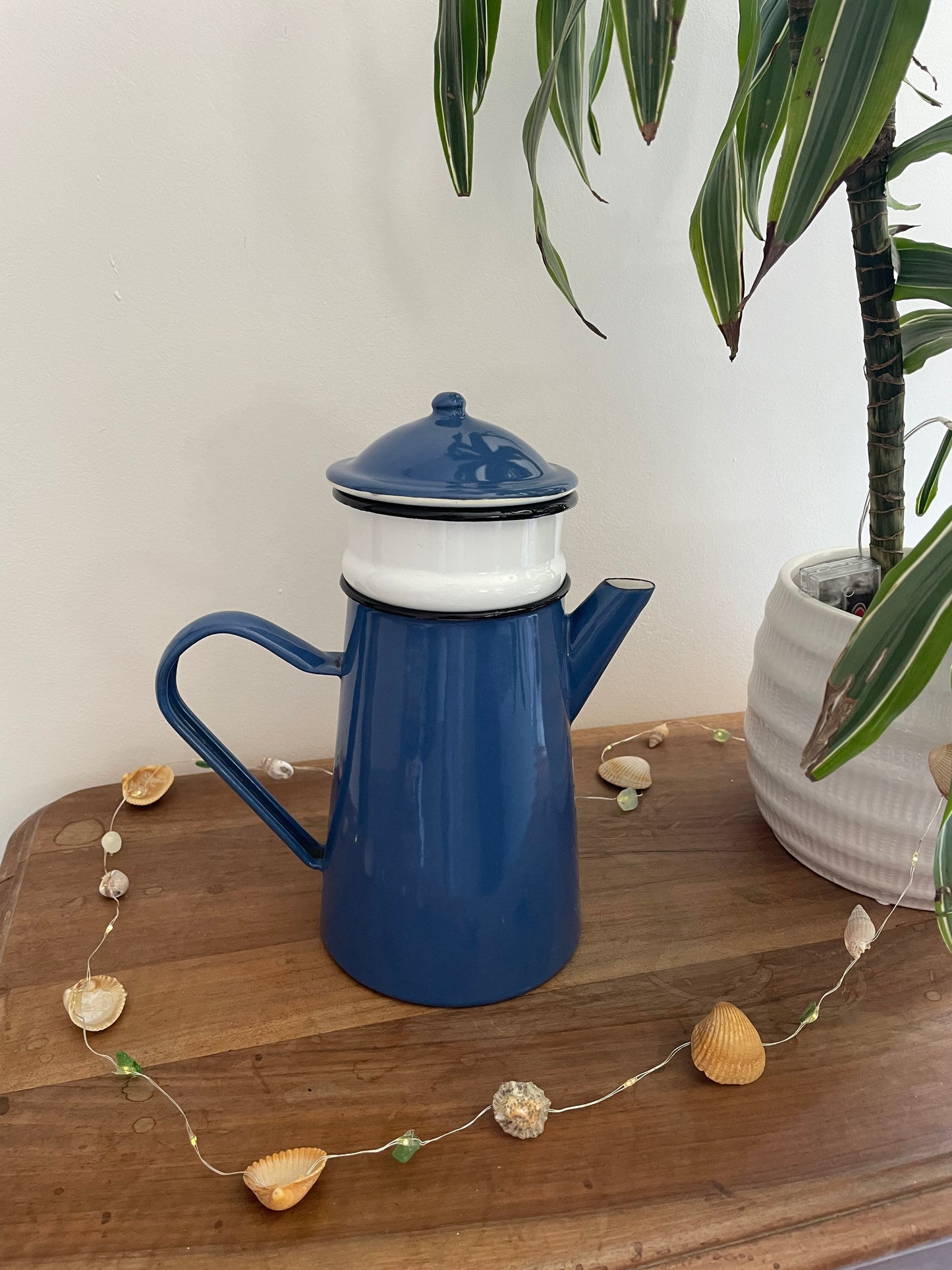 Cafetière émaillée vintage